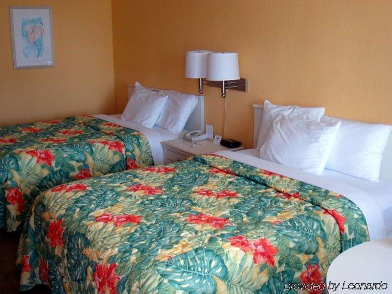 Tropical Inn Палм-Бей Номер фото